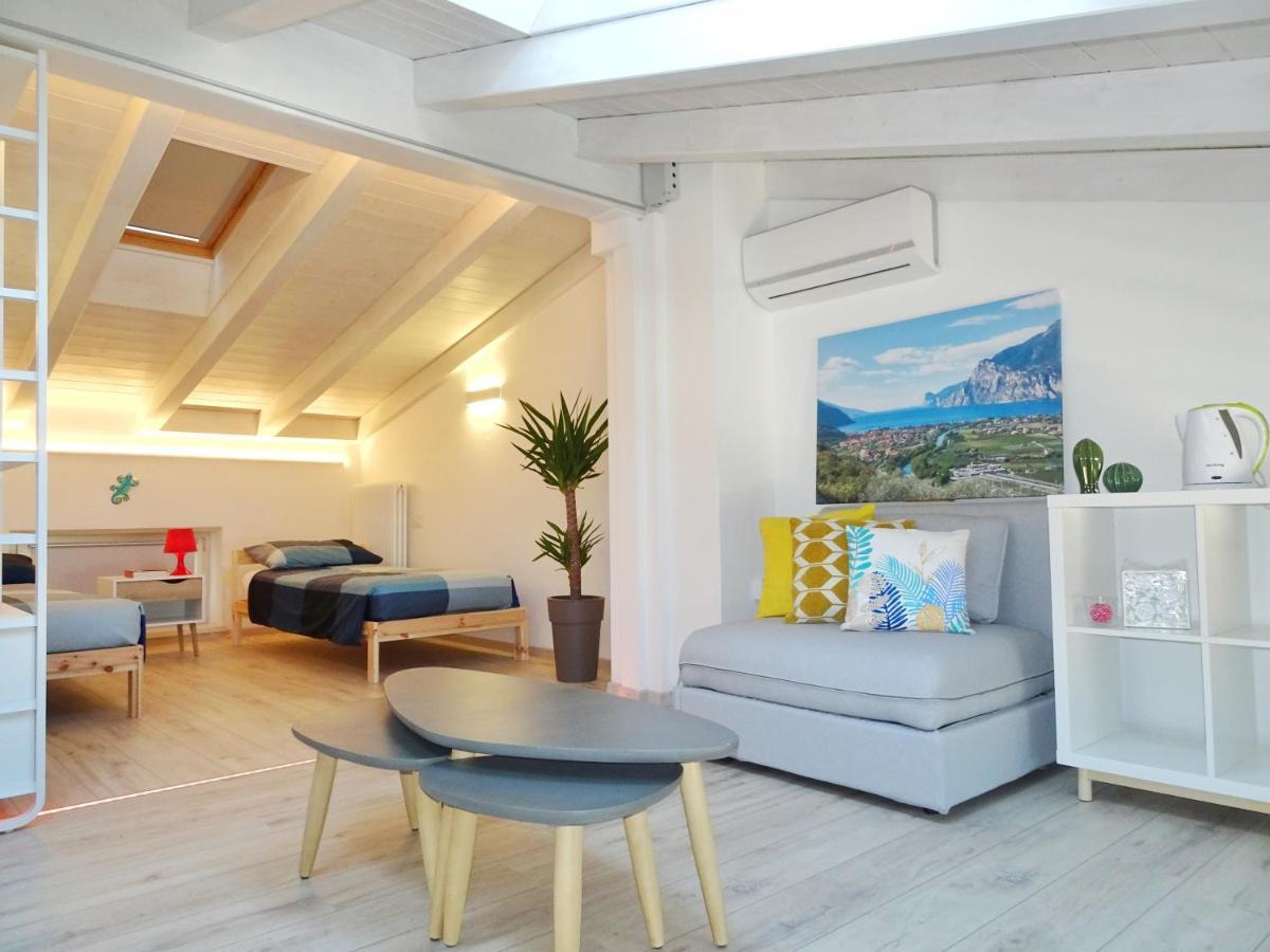 דירות ריבה דל גארדה Antica Casa Alboletta מראה חיצוני תמונה