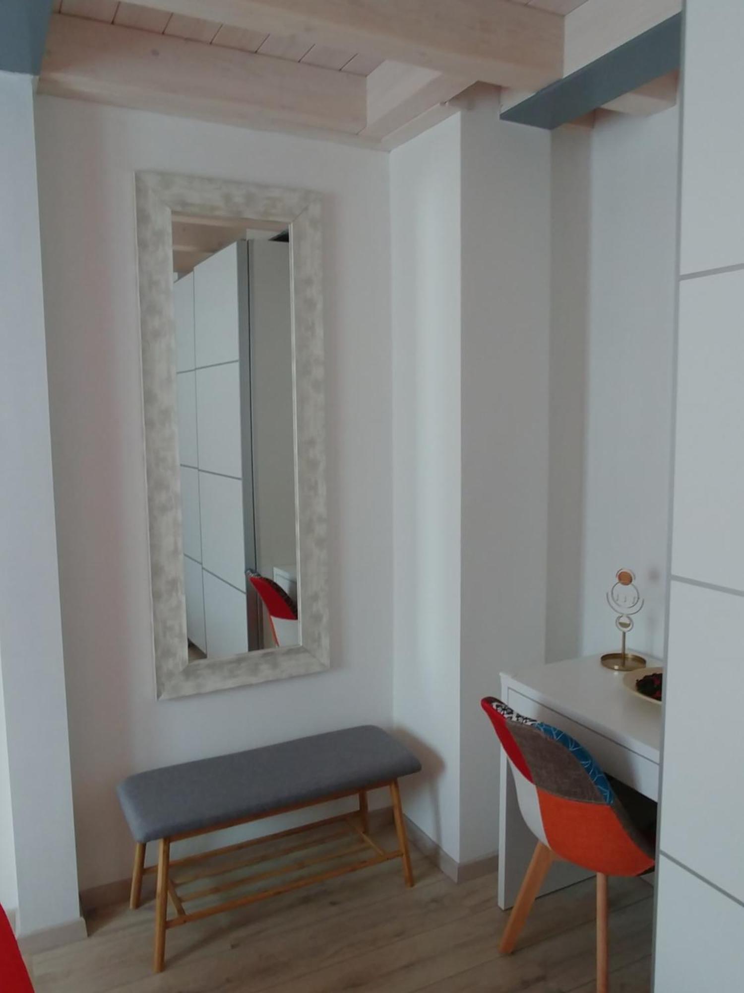 דירות ריבה דל גארדה Antica Casa Alboletta מראה חיצוני תמונה